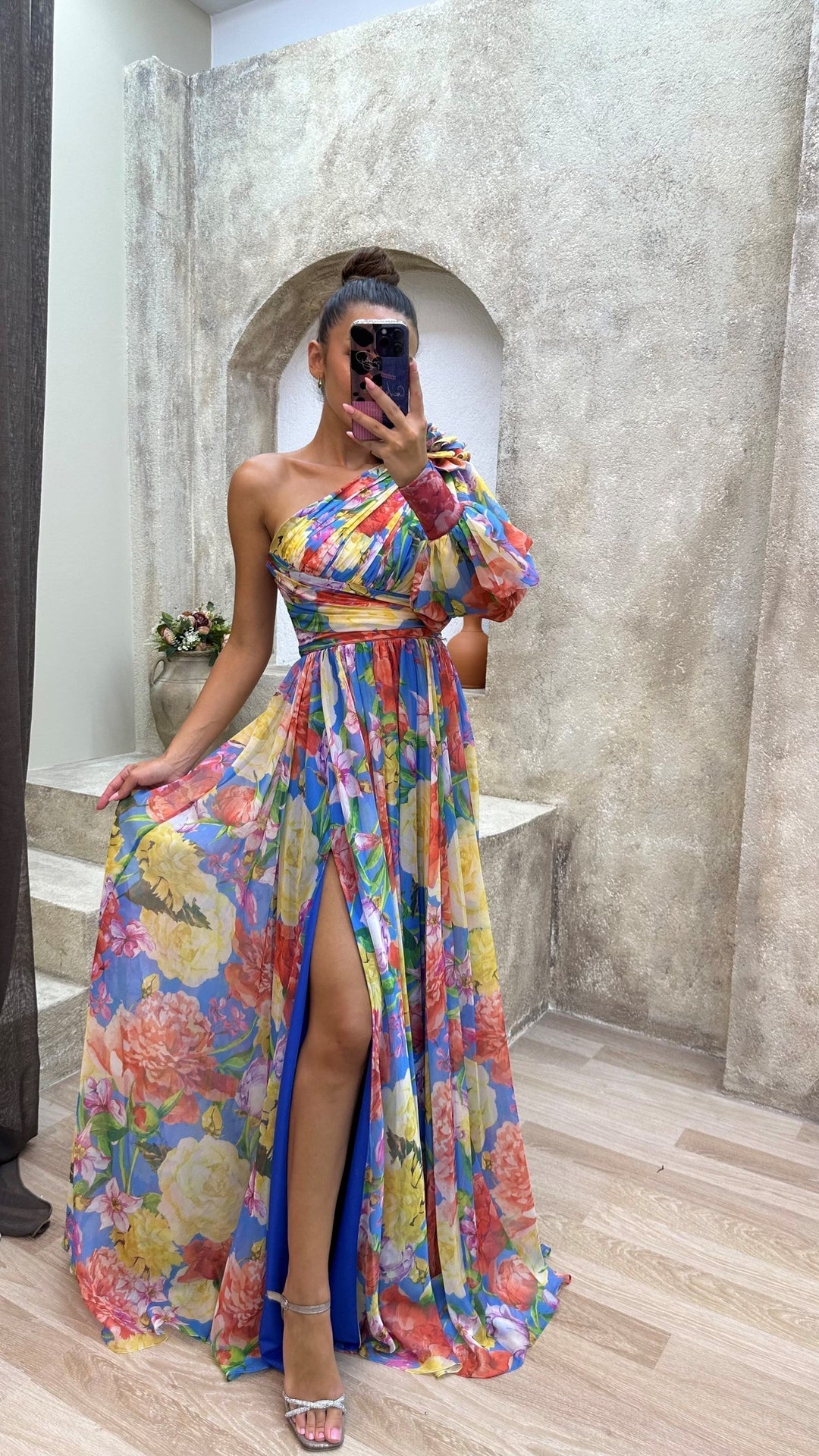 Anke Florales Chiffon-Sommerkleid One-Shoulder mit Beinschlitz Foto 5