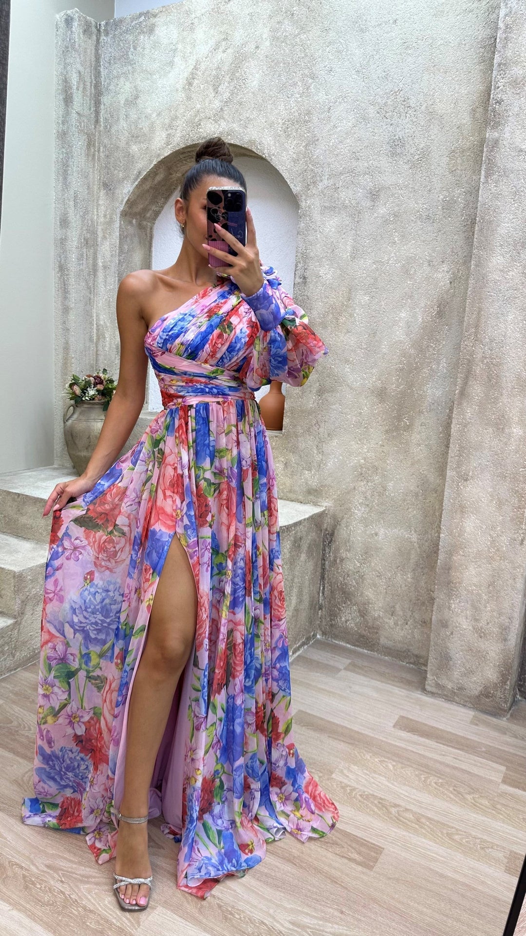 Anke Florales Chiffon-Sommerkleid One-Shoulder mit Beinschlitz Foto 7