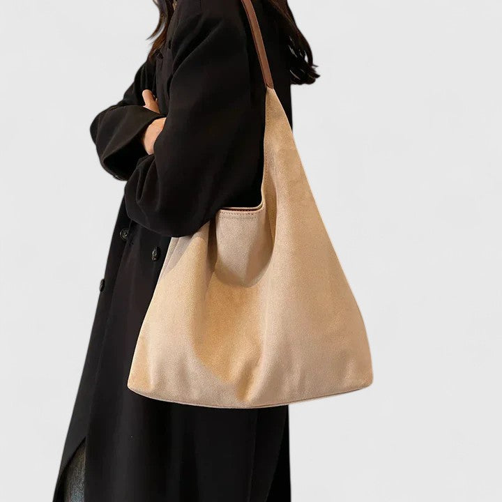 Antje Minimalistische Schultertasche für den Alltag Foto 2