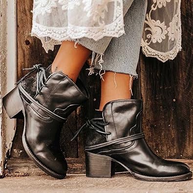 Braune Stiefeletten Damen aus hochwertigem Leder in Schwarz