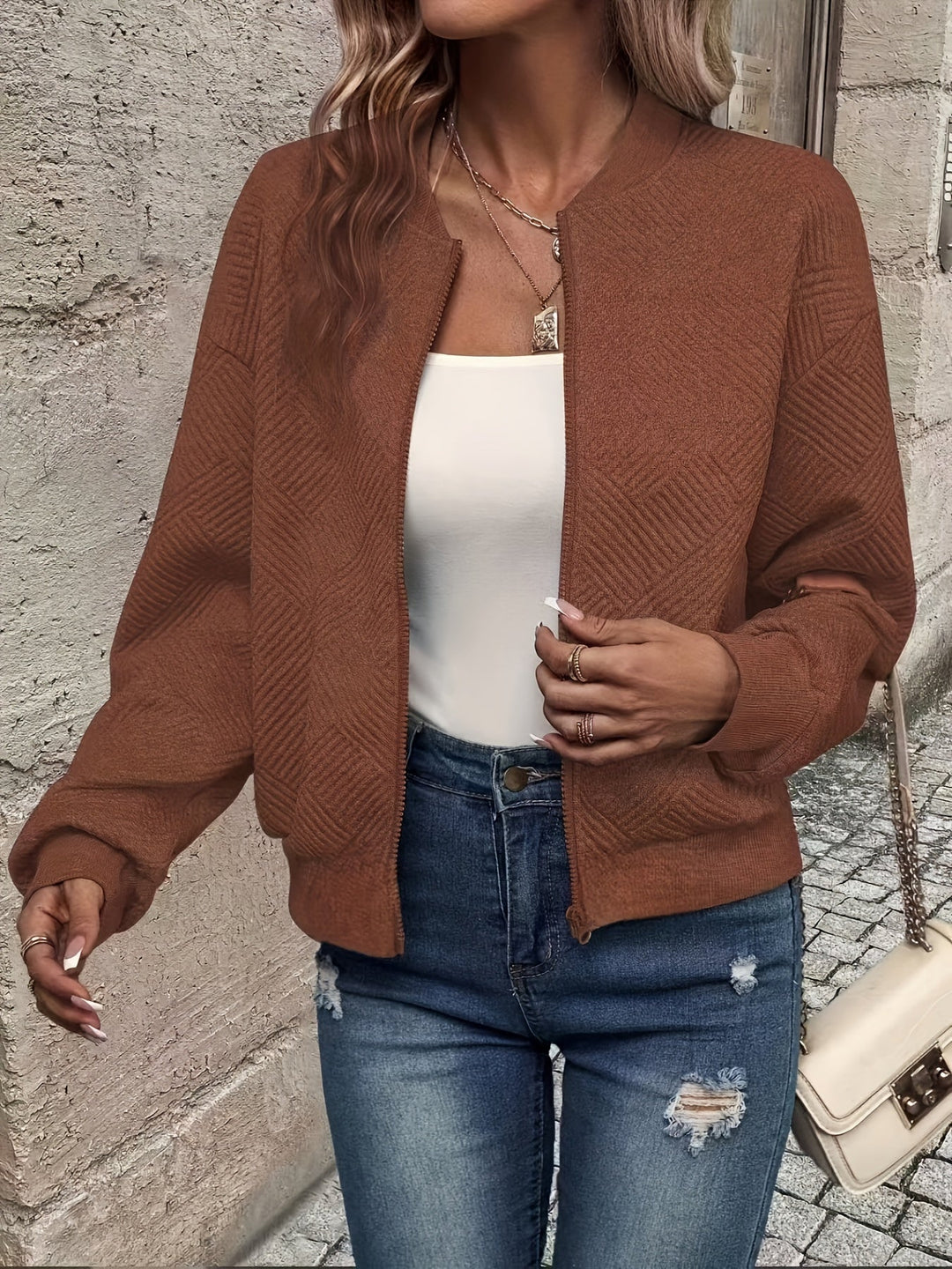 Damen Jacke im minimalistischen Design für Layering in Dunkelbraun