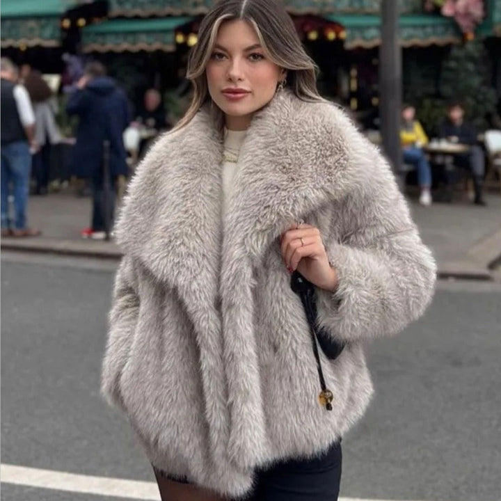Damen Teddy-Jacke kuschelig-warm kurz für Herbst in Hellgrau