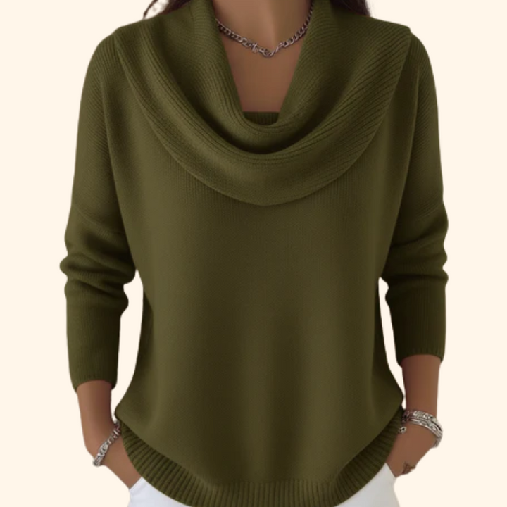 Elegante Damen Strickjacke mit drapierten Wasserfallkragen in Grün