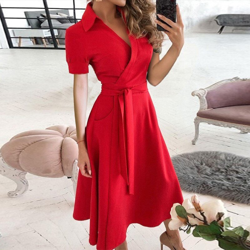 Elegantes Damen Kleid zum Wickeln mit A-Linie in Rot