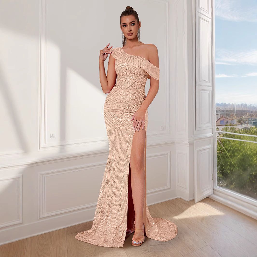 Gerd One-Shoulder-Abendkleid mit Glitzer und Beinschlitz Foto 1