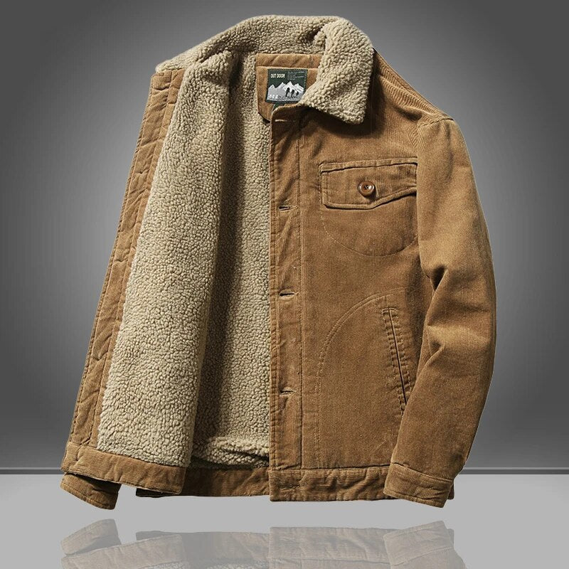Isolierte Herren Jacke für den Herbst in Kaffe