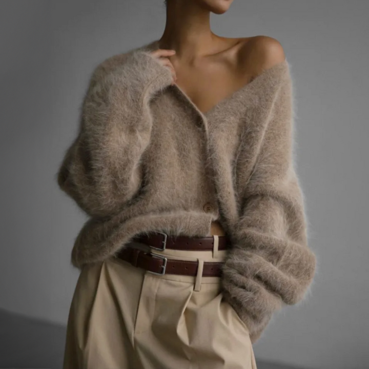 Klaasje Weiche Strickjacke in Naturtönen Foto 2