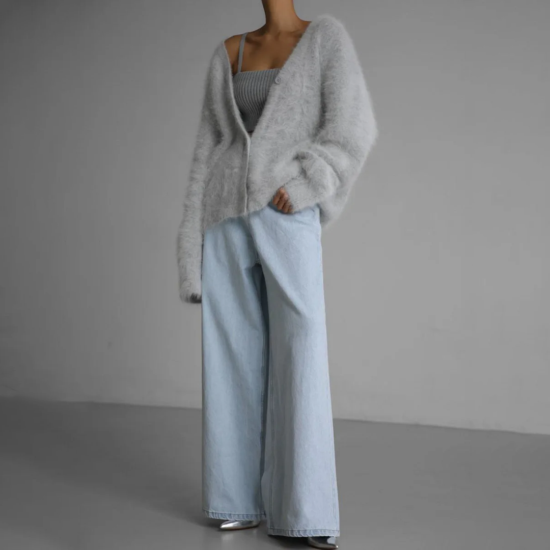 Klaasje Weiche Strickjacke in Naturtönen Foto 9