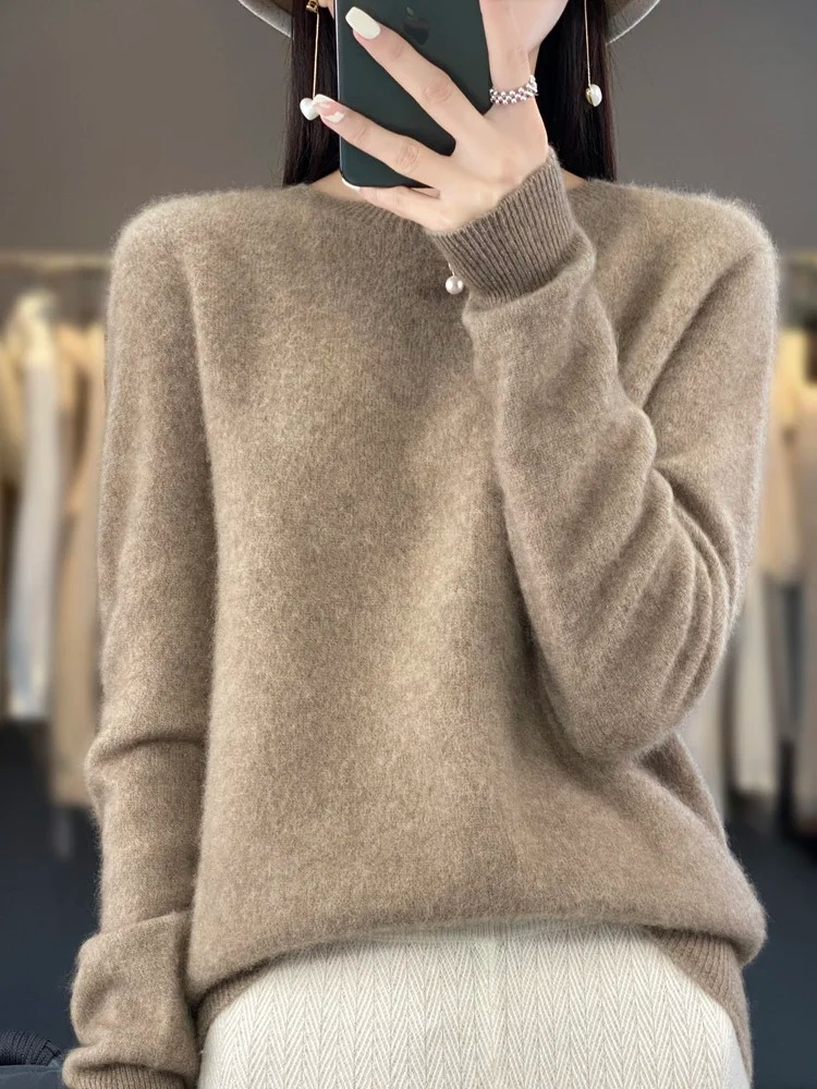 Klassische Damen Strickjacke mit Rundhals