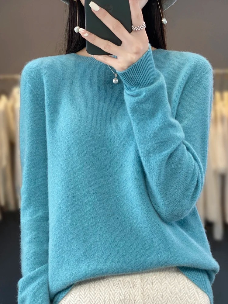 Klassische Damen Strickjacke mit Rundhals (2)