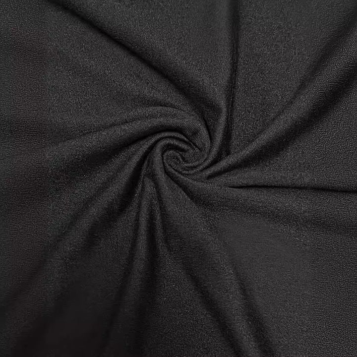Liss Schlichtes Abendkleid mit hohem Ausschnitt und Raffung Foto 4