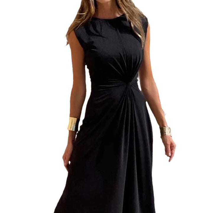 Liss Schlichtes Abendkleid mit hohem Ausschnitt und Raffung Foto 5