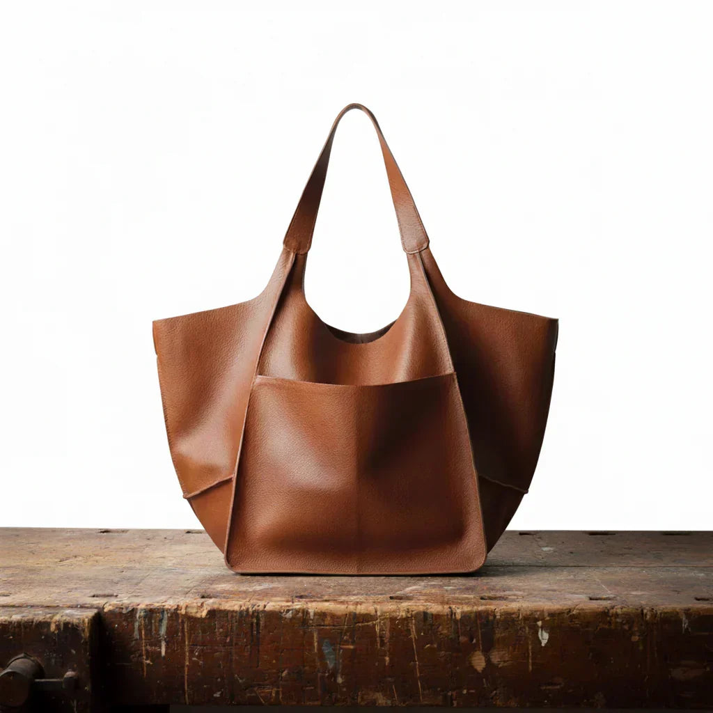 Schwarze Handtasche mit Vintage-Charme für Damen in Hellbraun