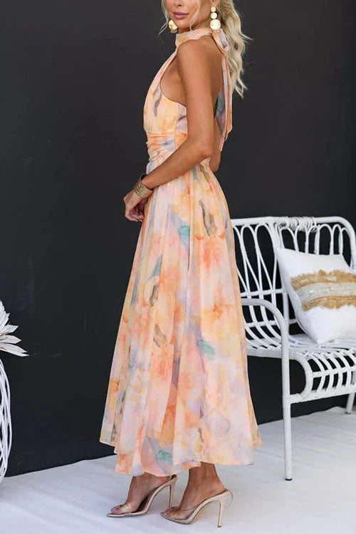 Svea Sommerkleid im Aquarell-Blumenmuster mit Neckholder Foto 5