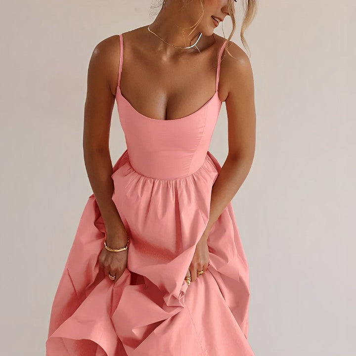 Tuula Weißes Trägerkleid mit ausgestelltem Sommerrock Foto 5