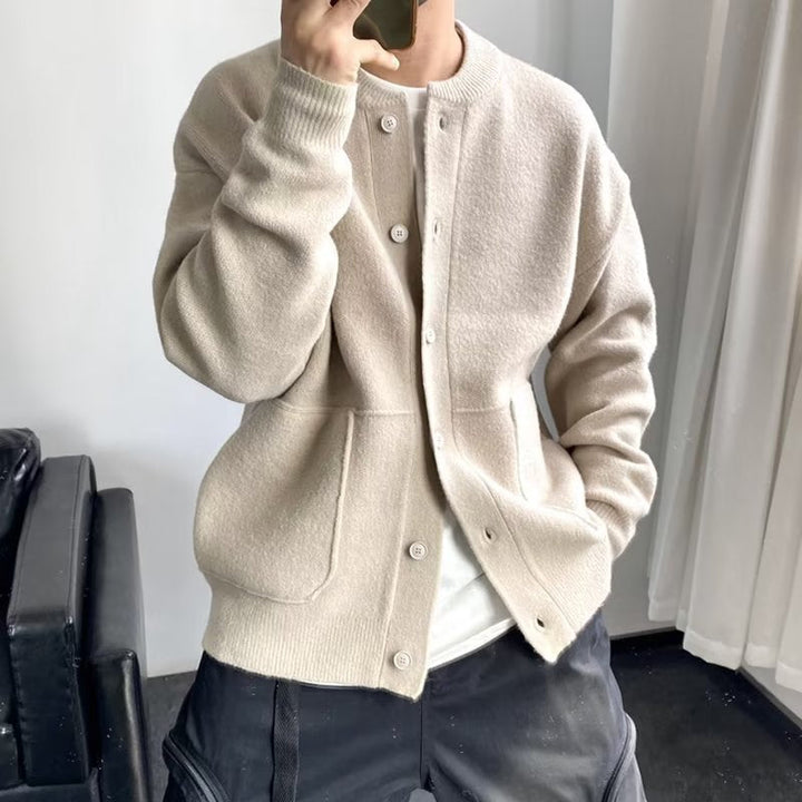 Weicher Herren Cardigan zum Eleganten Layering in Beige