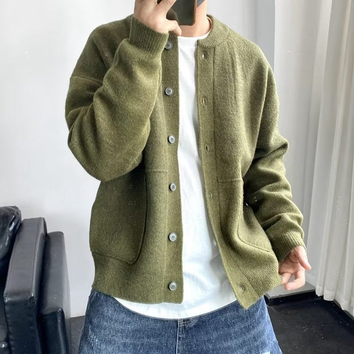 Weicher Herren Cardigan zum Eleganten Layering in Grün