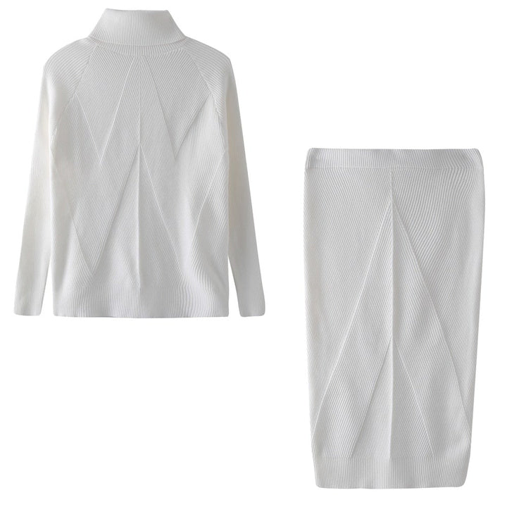 Weiches Damen Strickkleid für Herbsttage in Weiß