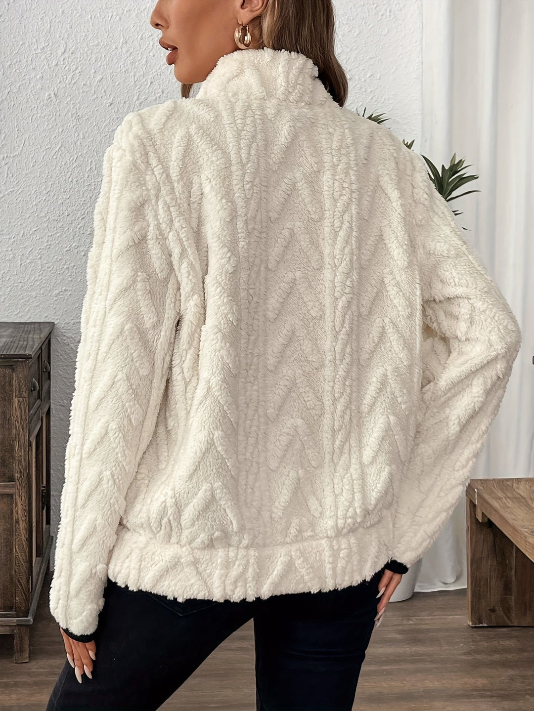 Wobke Flauschiger Pullover in weichem Strick Foto 9